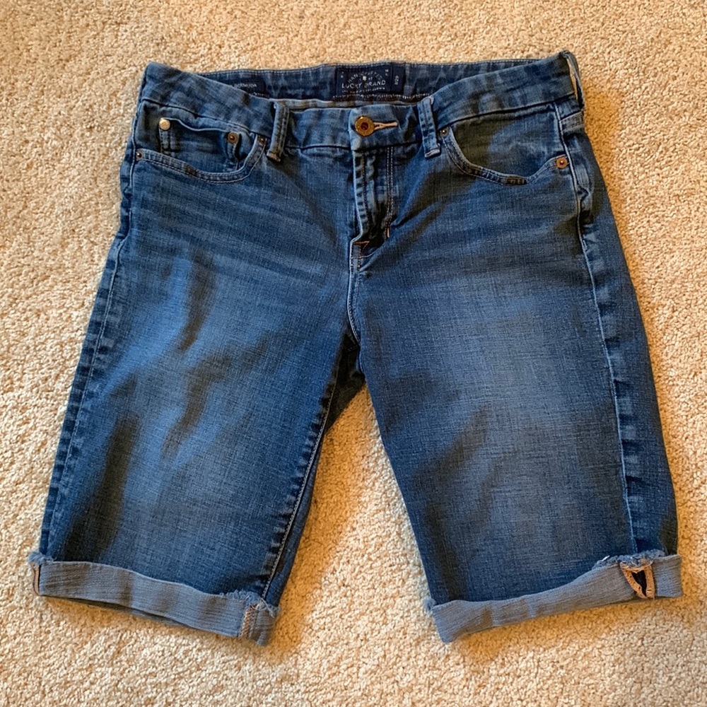 Lucky 🍀 boardwalk Bermuda Shorts 12” inseam without being cuffed